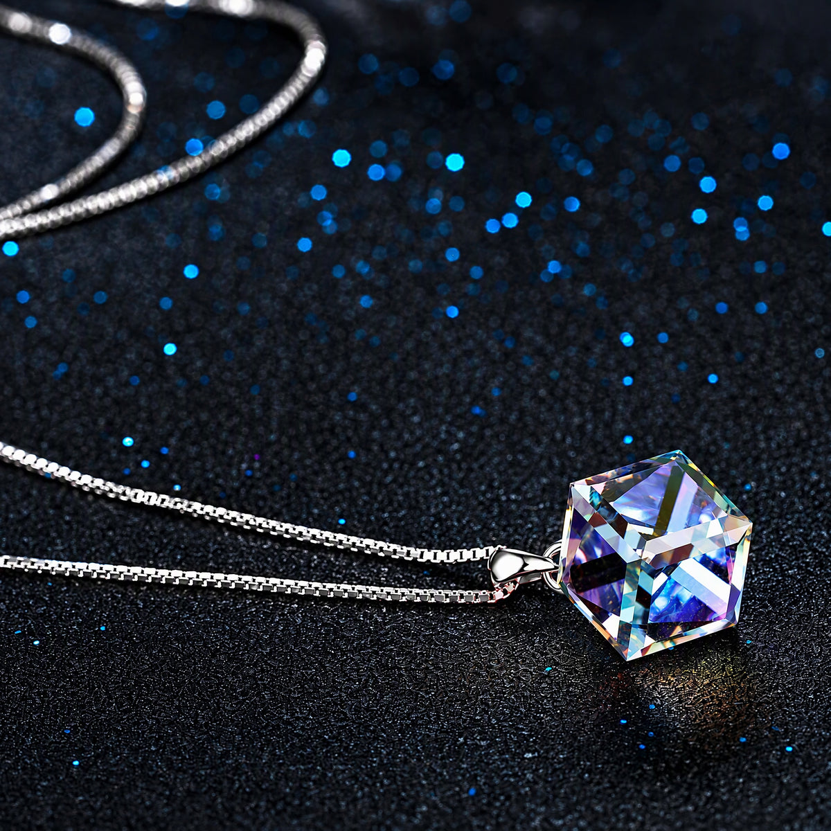 Geometric Pendant Necklace for Women, Faceted Prism Drop Design with Modern Cut Details, Minimalist Everyday Jewelry