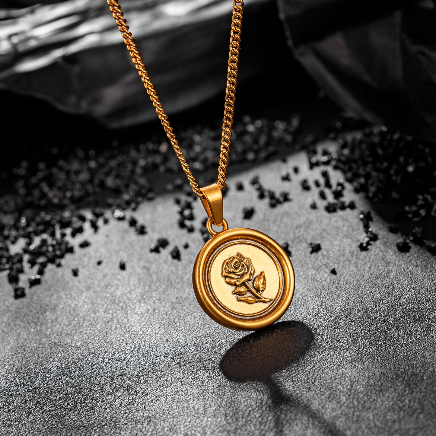 Antique Gold Rose Pendant Necklace Curb Chain N01555