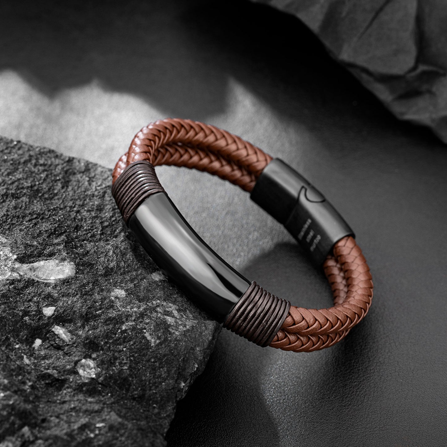 Leather and Steel Bracelet B00637