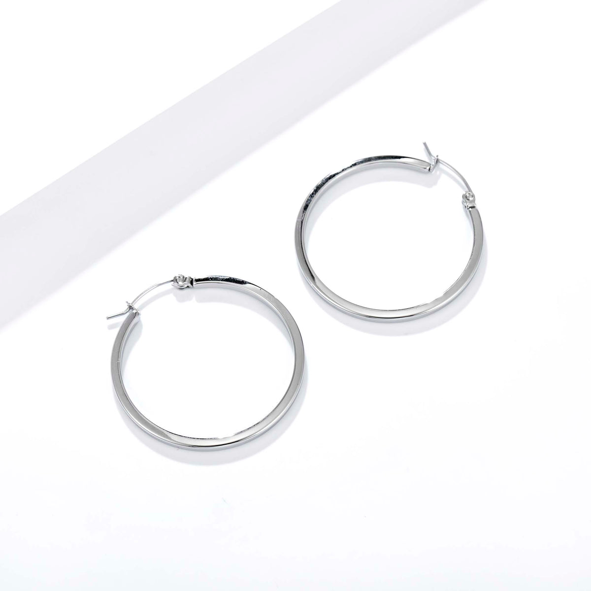 Hoop Earrings for Women, Round Geometric Hoop Earrings, Minimalist Classic Hoops, Modern Jewelry Pair