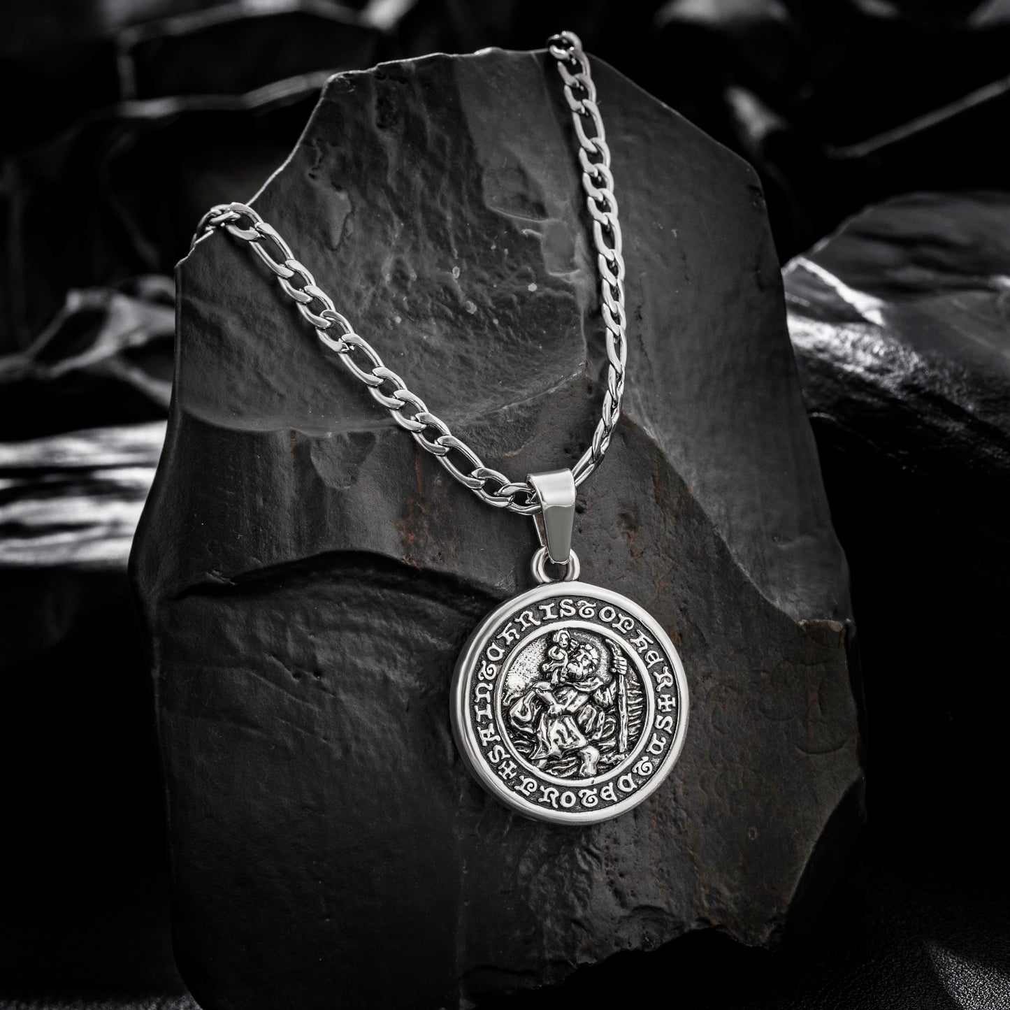 Antique Silver Pendant Necklace Figaro Chain N00980