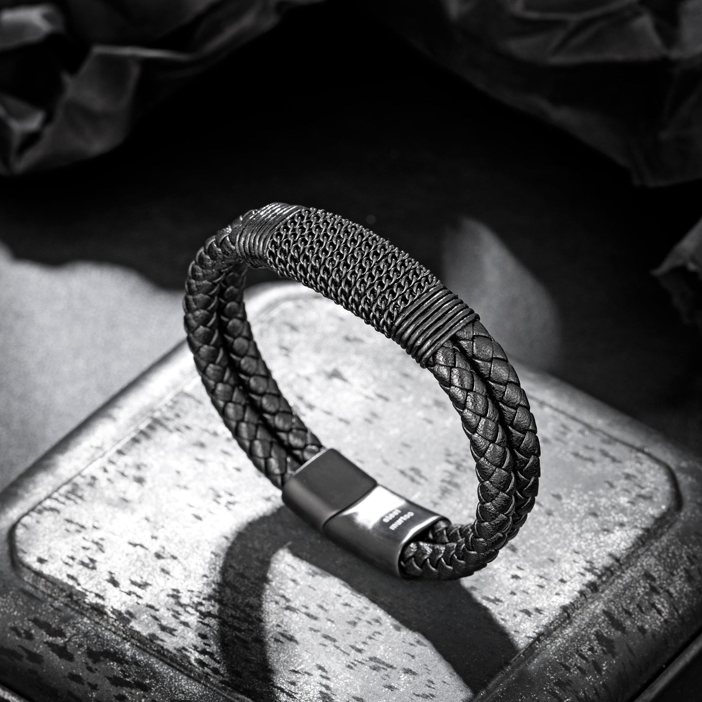 Leather And steel Bracelet B00562