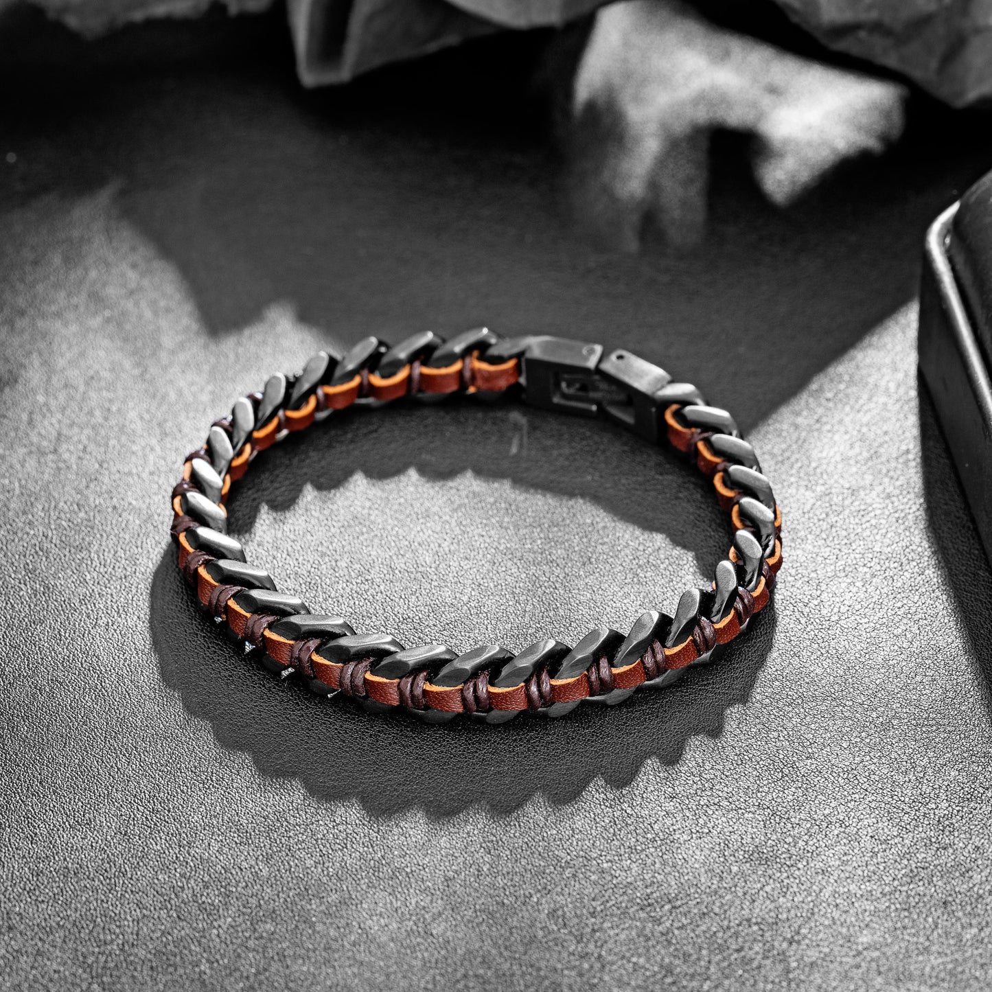 Cuban Link Bracelet For Men with Leather B00810