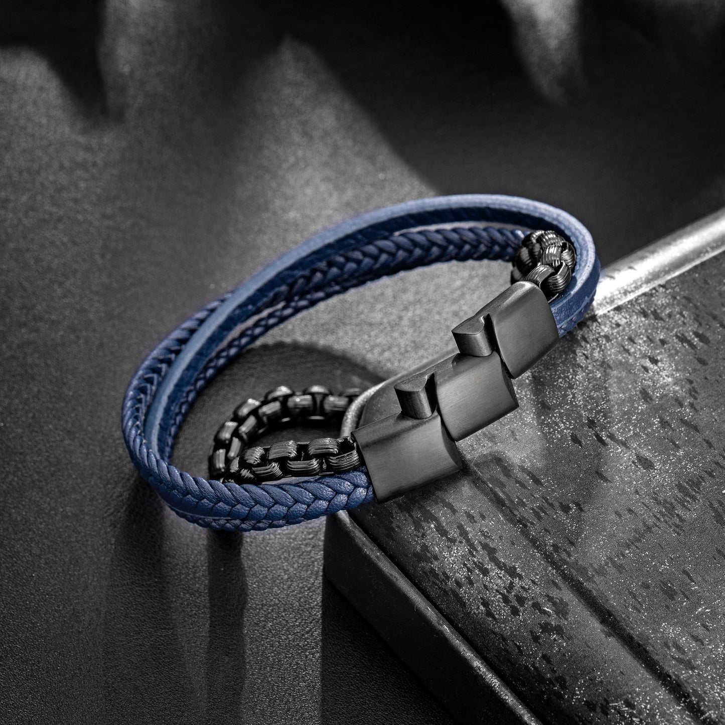 Leather and Steel Bracelet B00759
