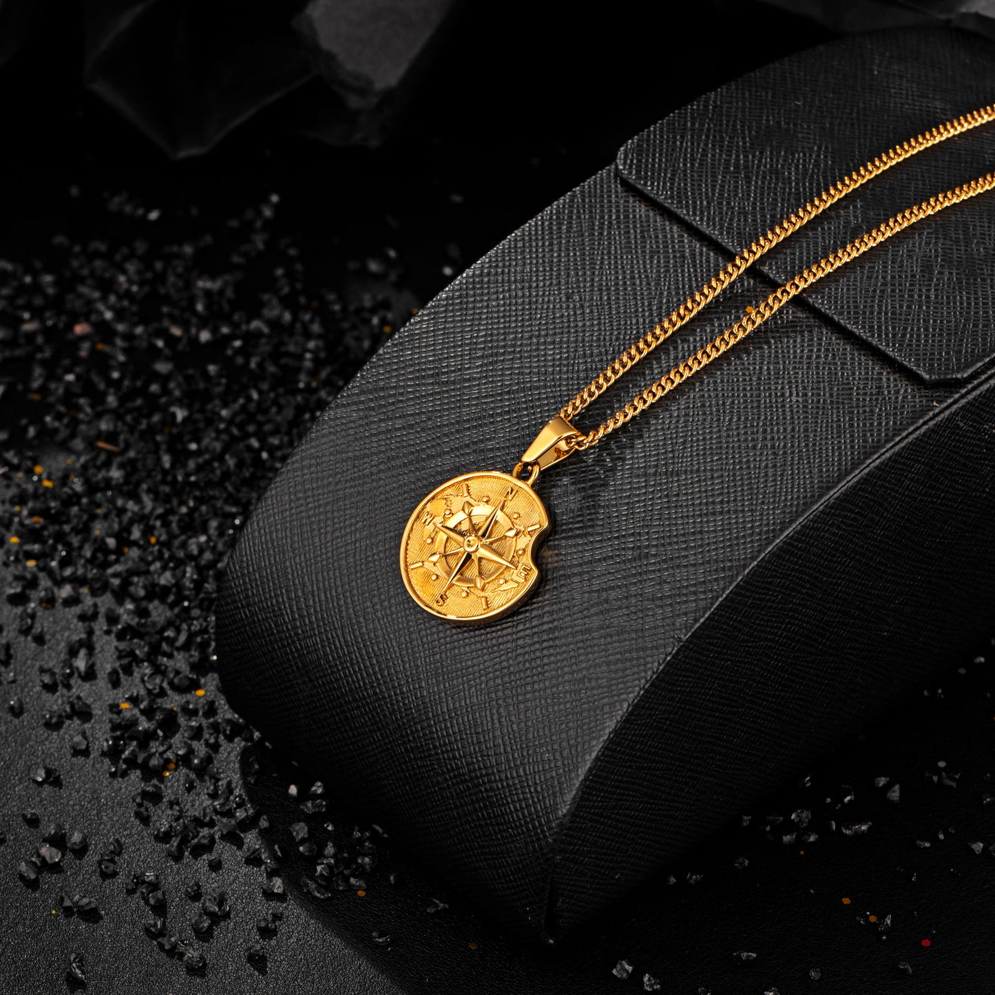 Compass Necklace N00239