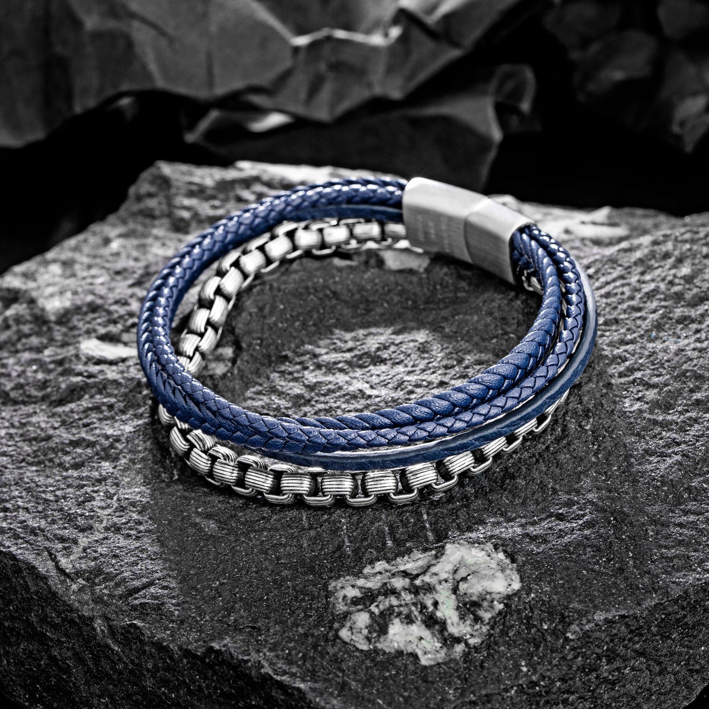 Leather and Steel Bracelet B00747