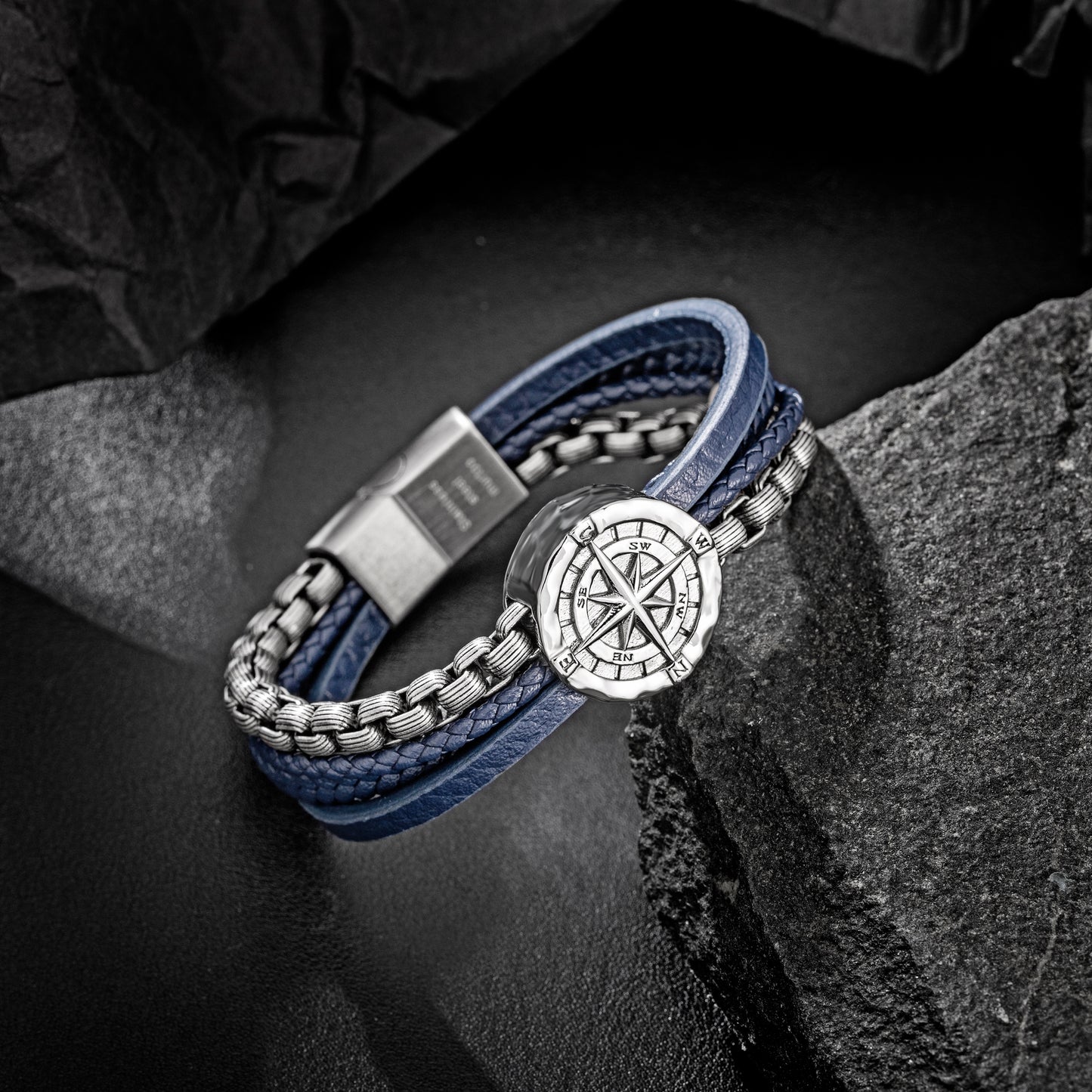 Compass leather bracelet for men B00727