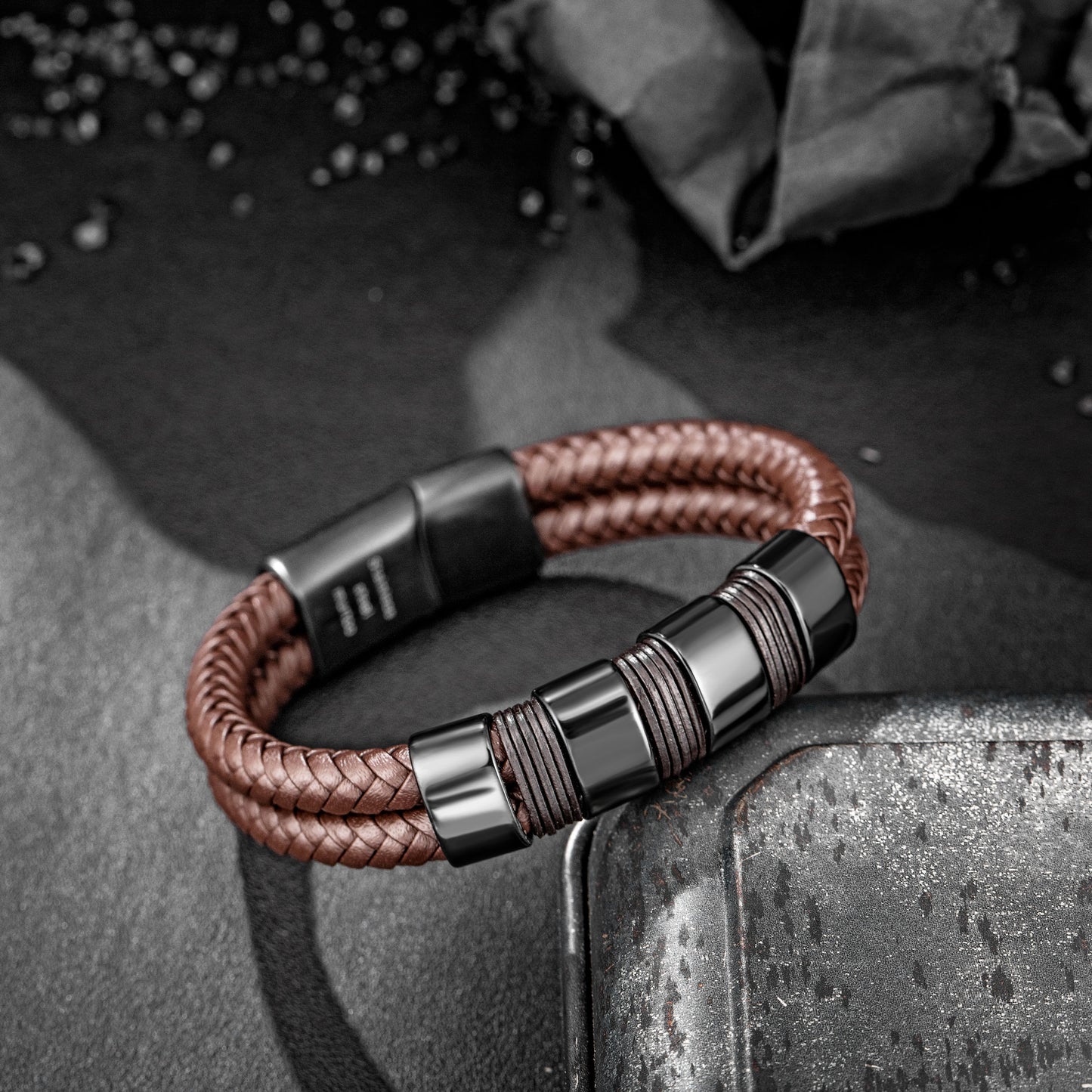 Leather and Steel Bracelet B00531