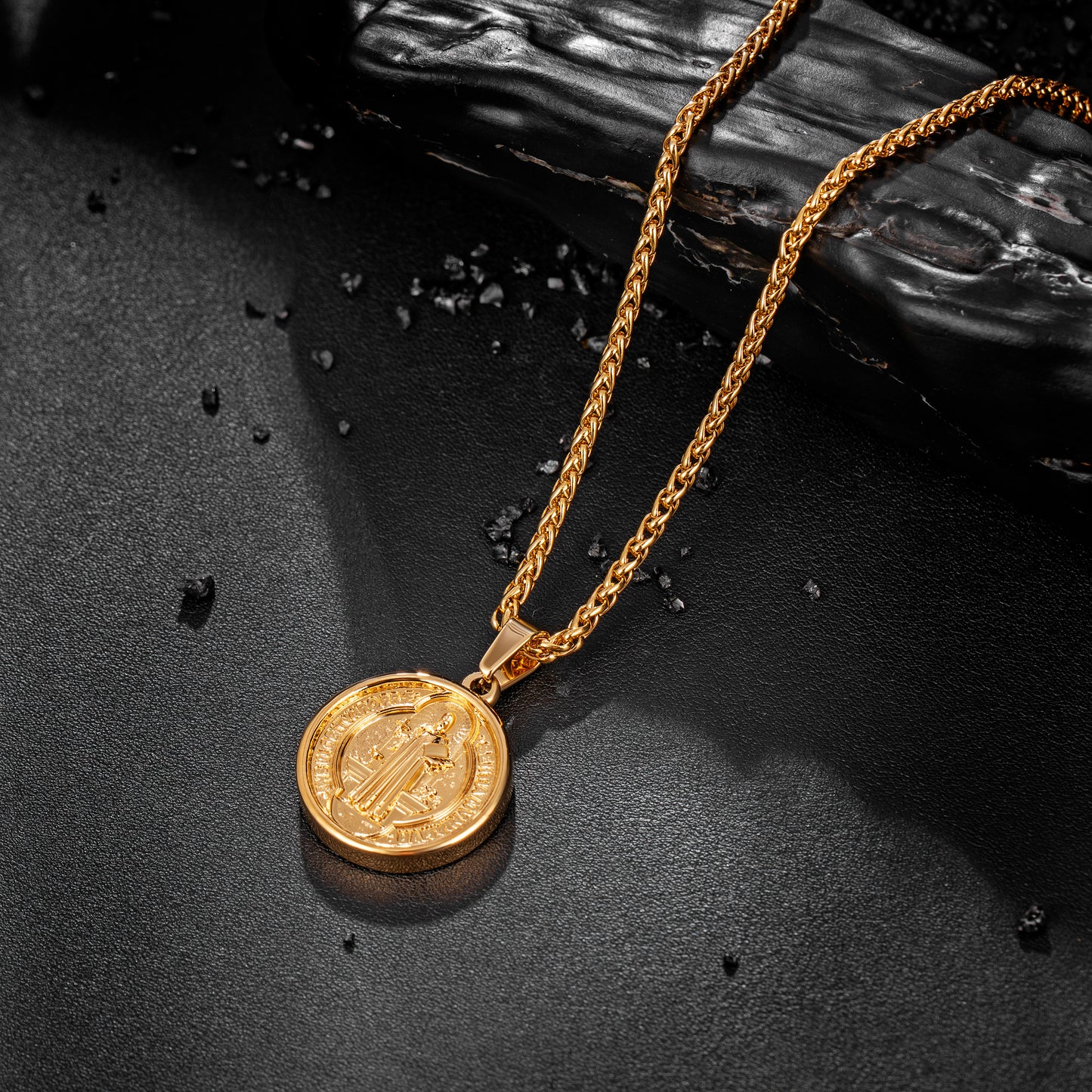 Gold Pendant Necklace Wheat Chain N00928
