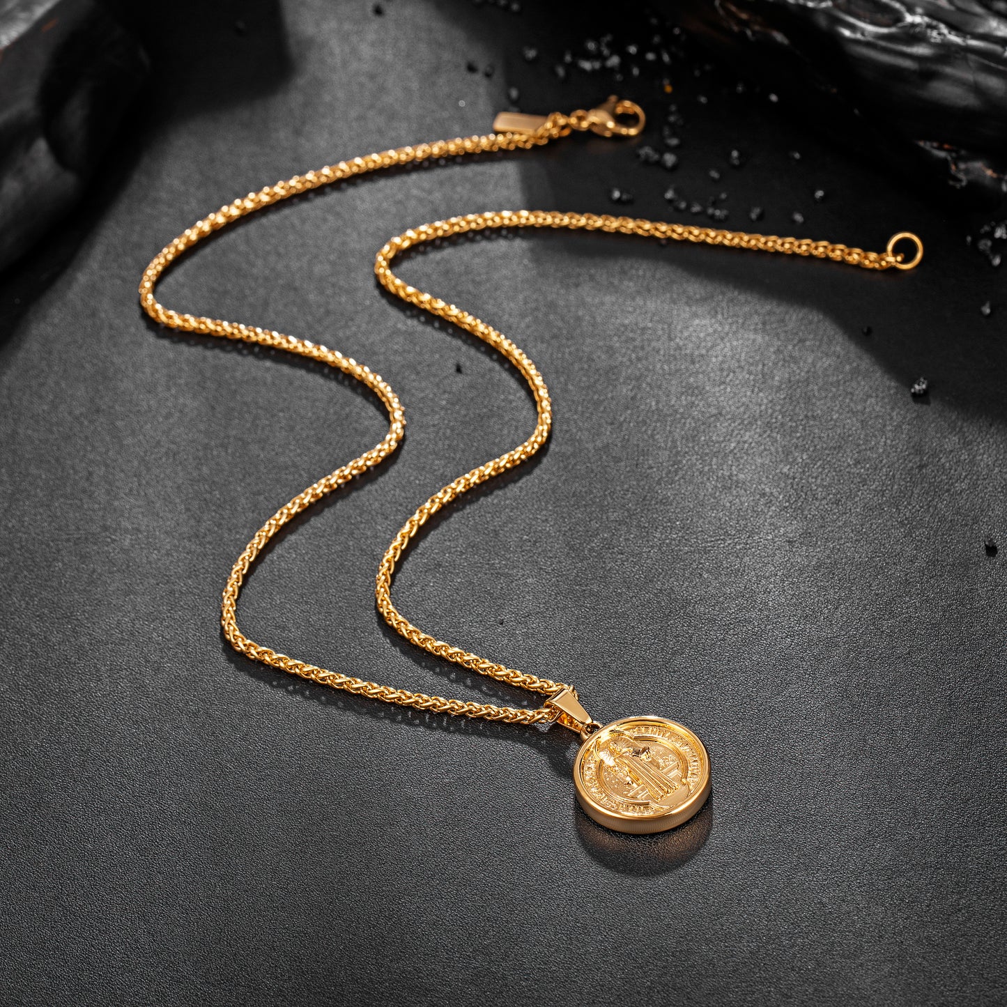 Gold Pendant Necklace Wheat Chain N00928