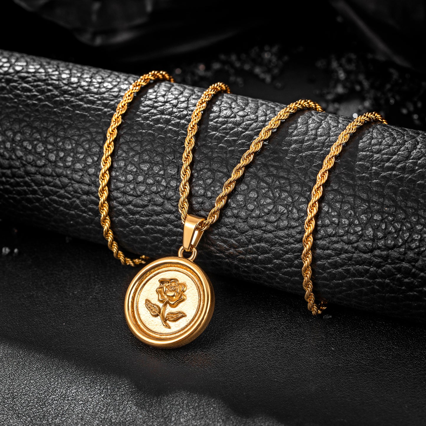 Gold Rose Pendant Necklace Twisted Rope Chain N00859