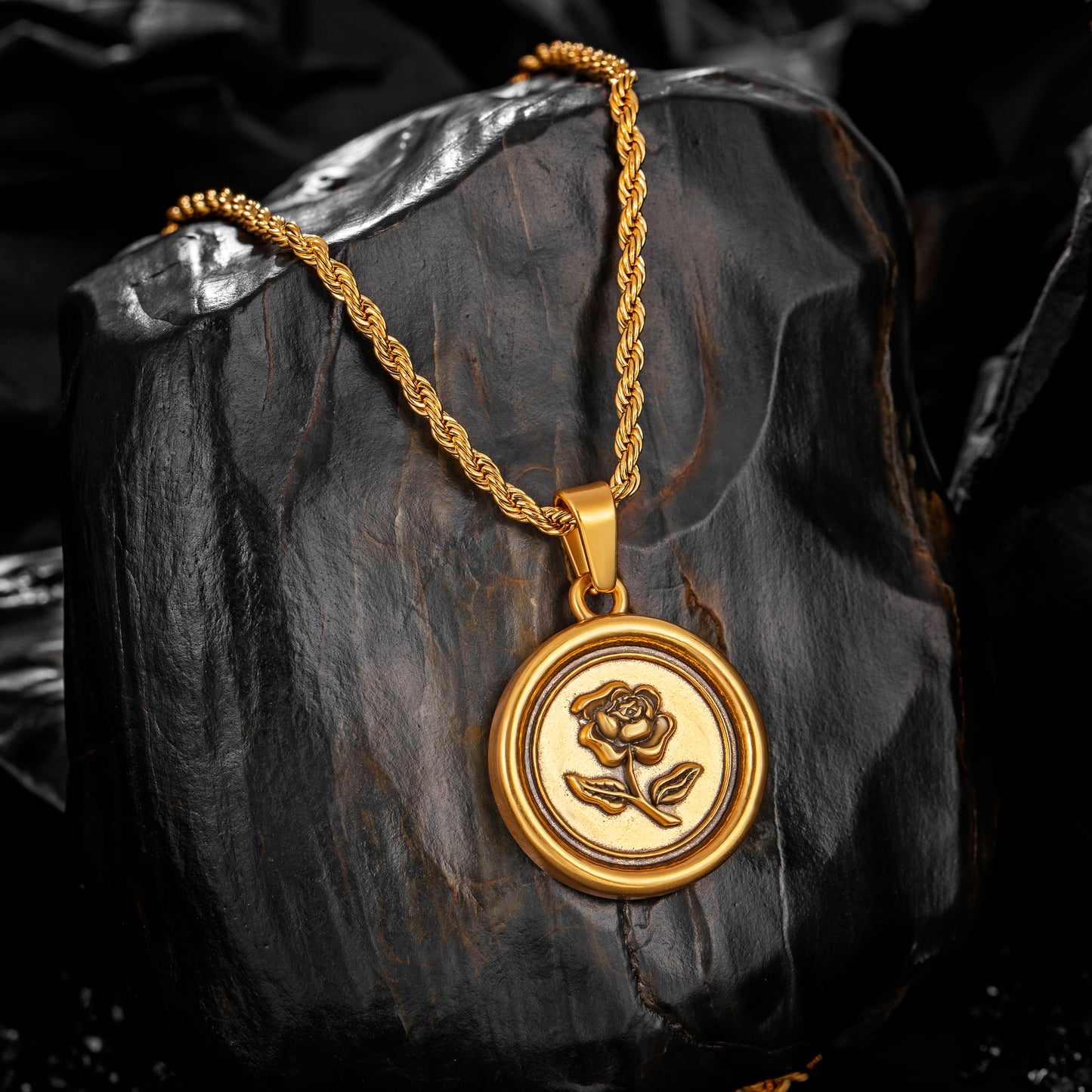 Antique Gold Rose Pendant Necklace Twisted Rope Chain N00876