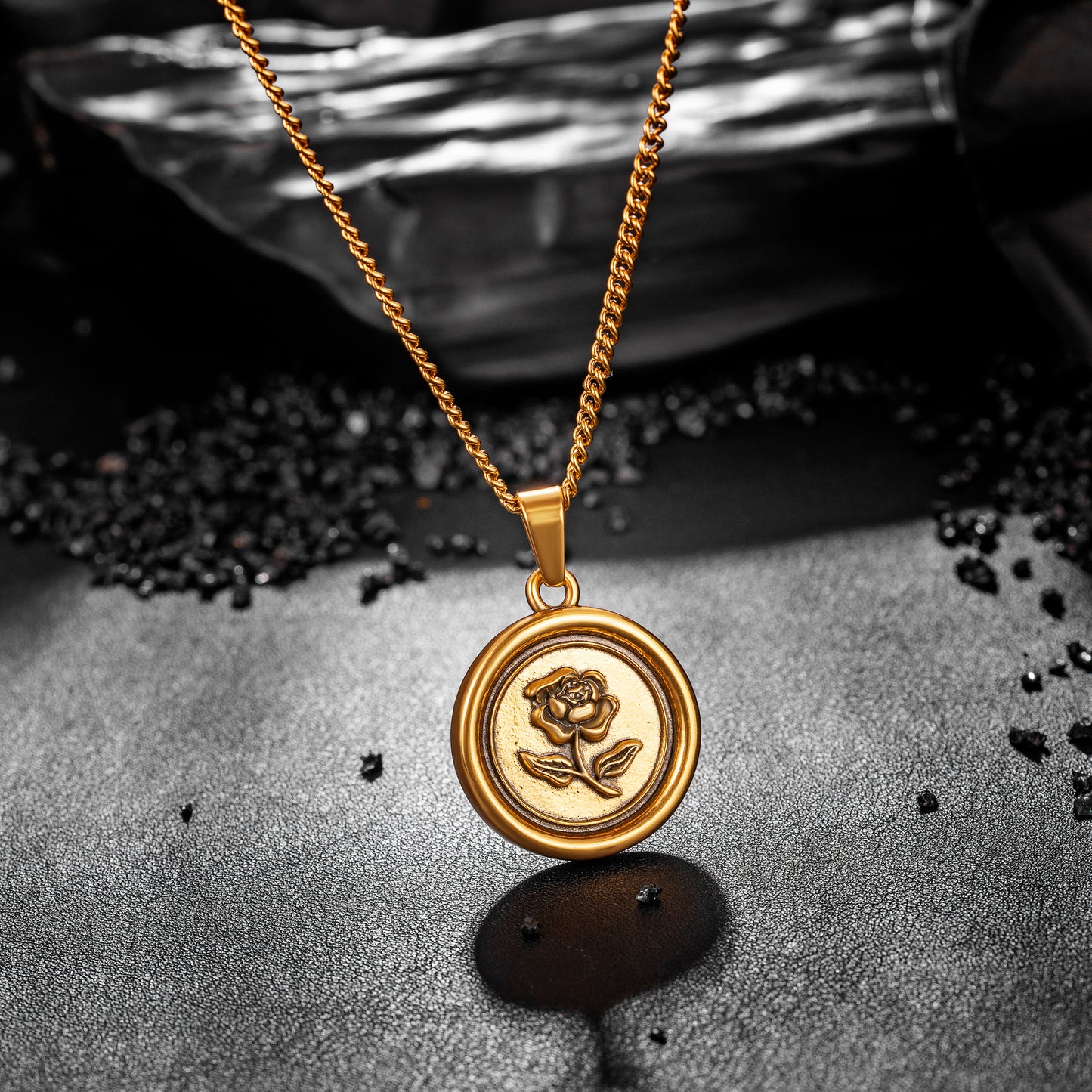 Antique Gold Rose Pendant Necklace Curb Chain N00871