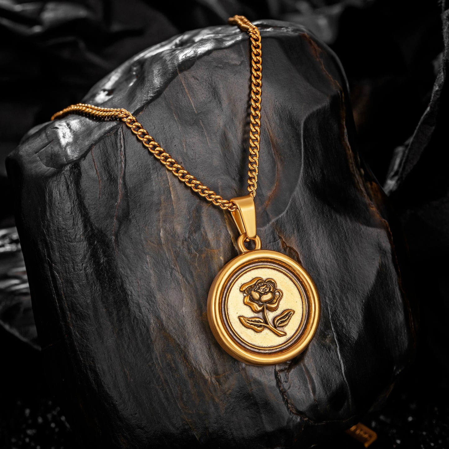 Antique Gold Rose Pendant Necklace Curb Chain N00871