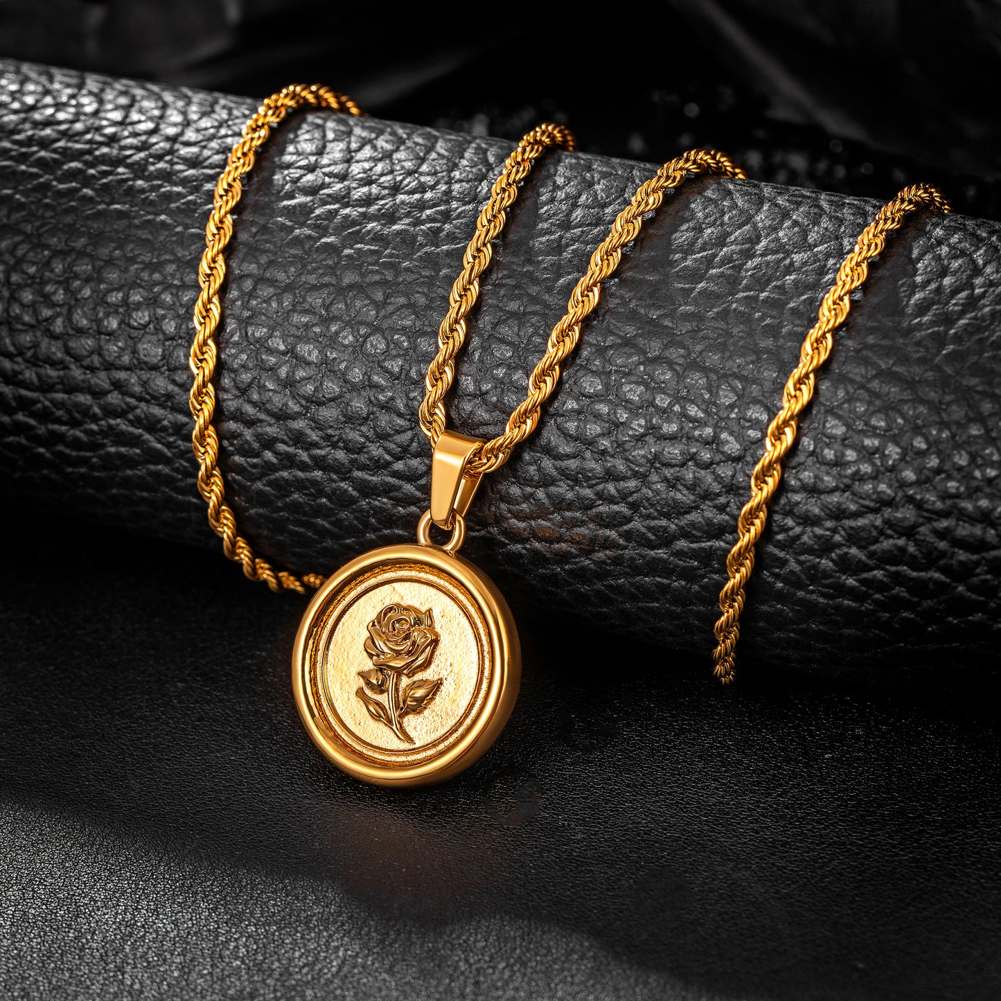 Gold Rose Pendant Necklace Twisted Rope Chain N01543
