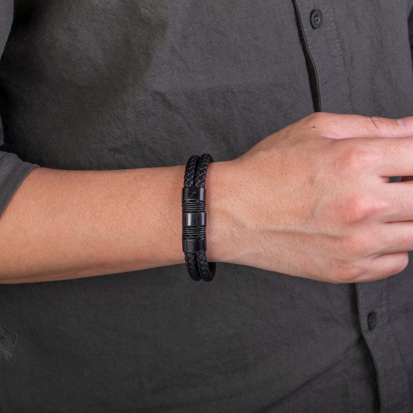 Leather and Steel Bracelet B00534