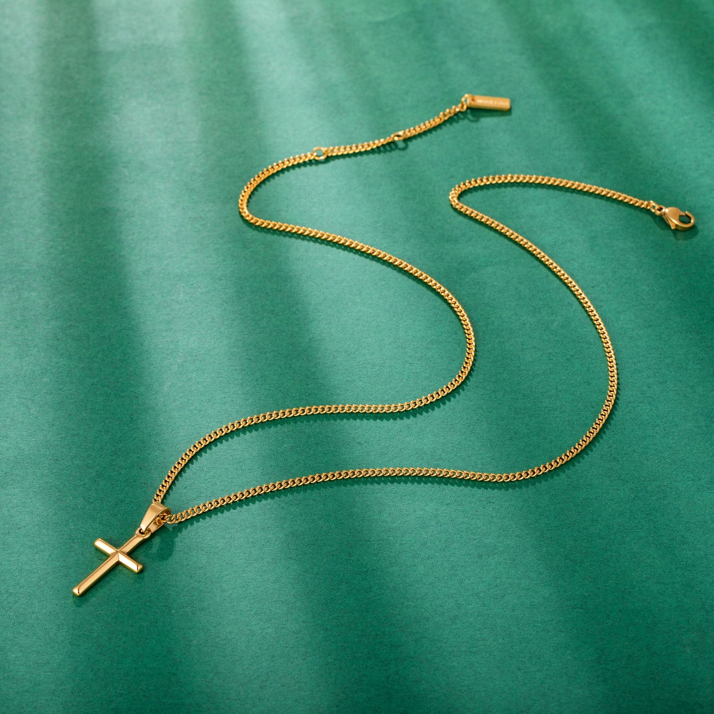 Cross Necklace NHR00023