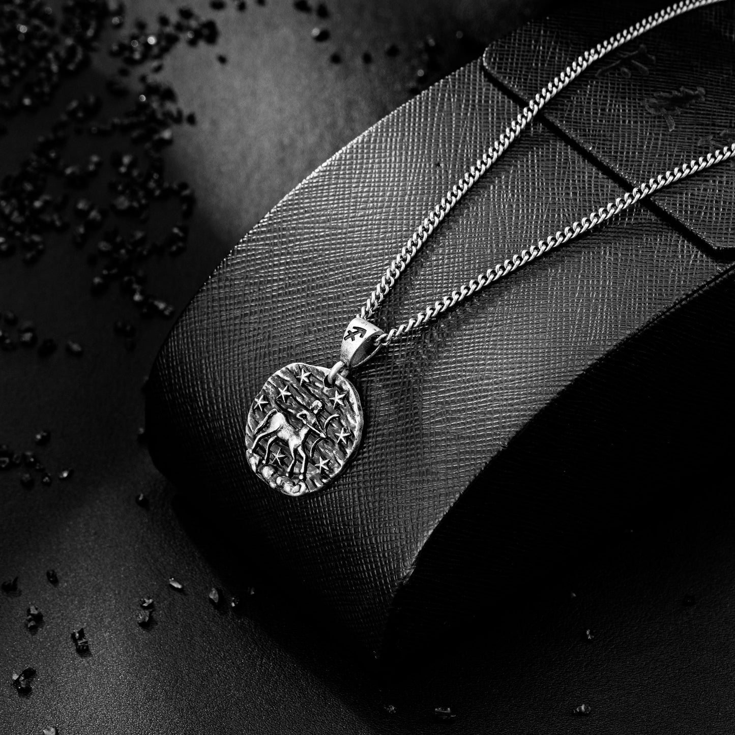 Amulets Necklace Of Sagittarius (11.22-12.20)