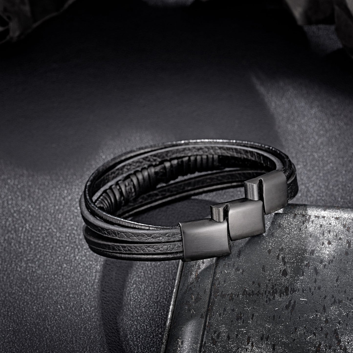 Leather And Steel Bracelet B00421