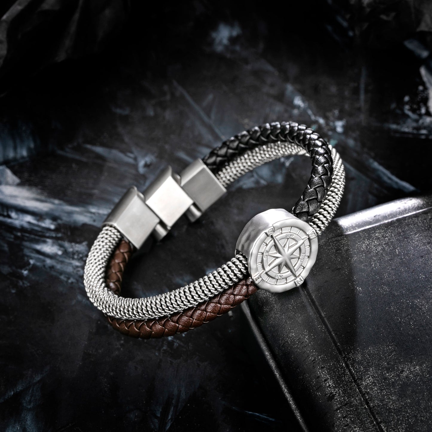 Compass leather bracelet for men B00474