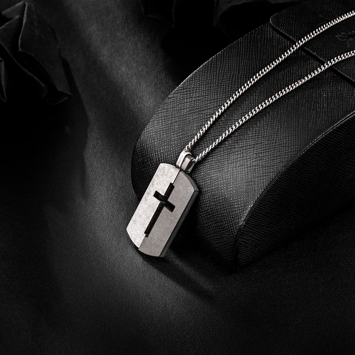 Cross Necklace NHR00026