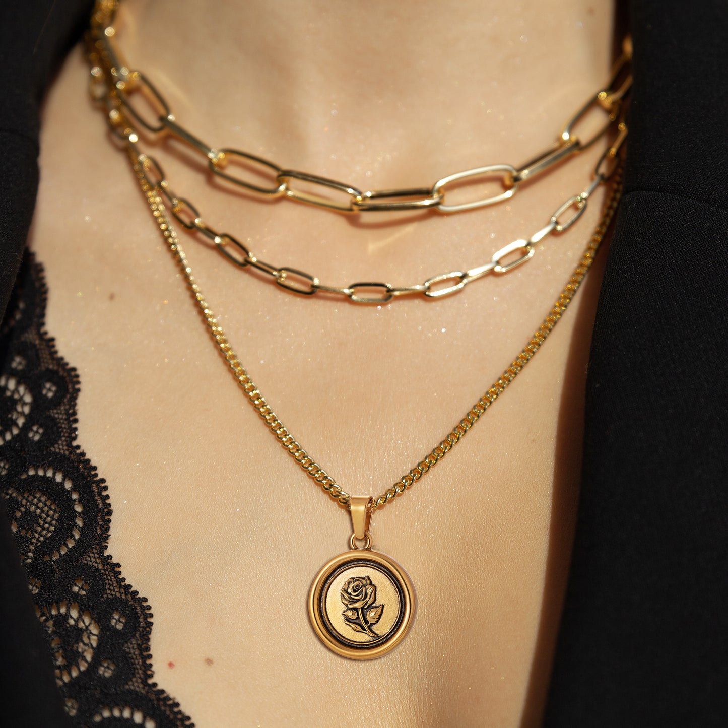 Antique Gold Rose Pendant Necklace Curb Chain N01555