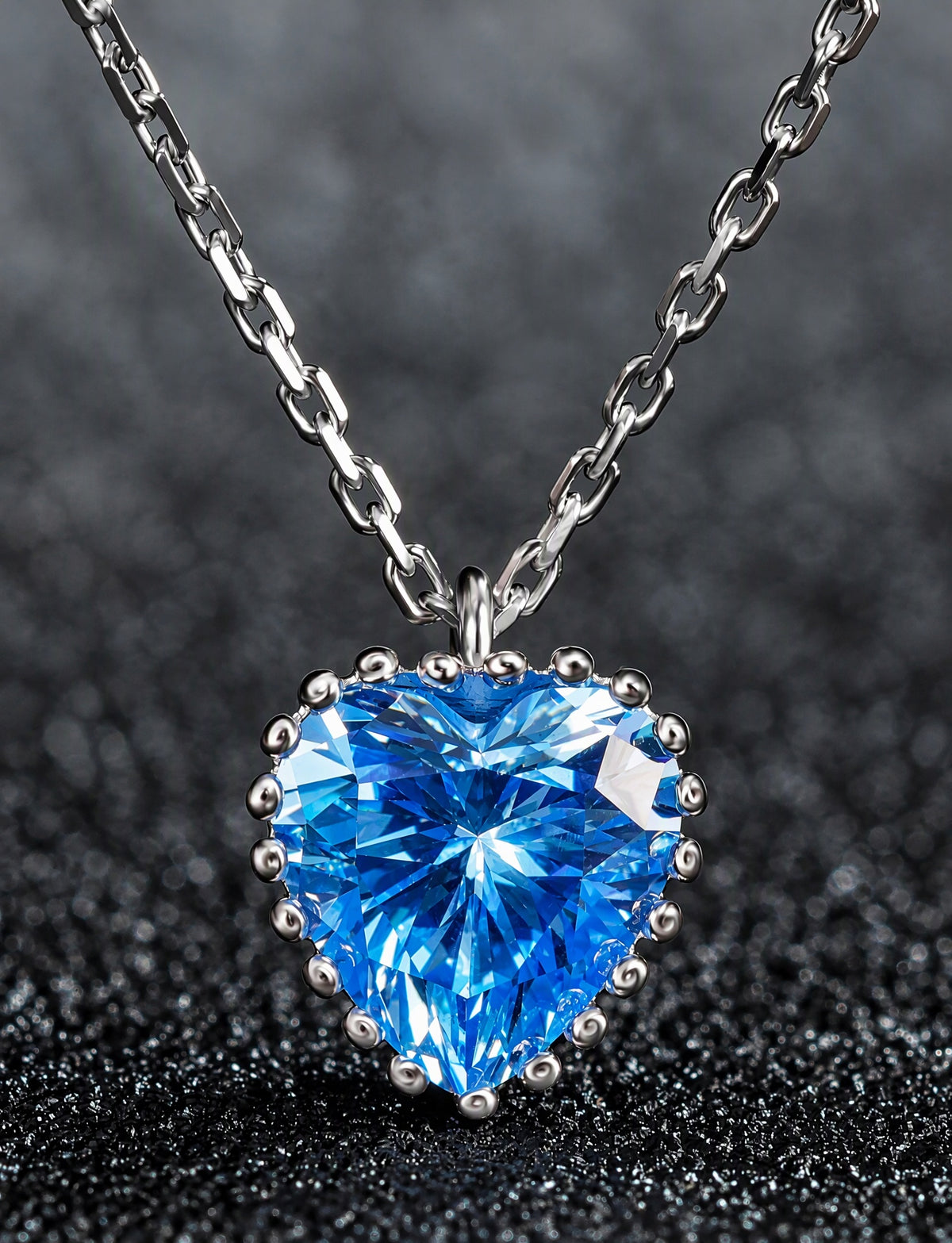 Heart Pendant Necklace for Women, Faceted Heart Design with Beaded Edge, Dainty Jewelry for Daily Styling and Occasions