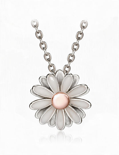 Daisy Flower Pendant Necklace for Women, Layered Petal Design with Round Center, Botanical Jewelry for Everyday Outfits