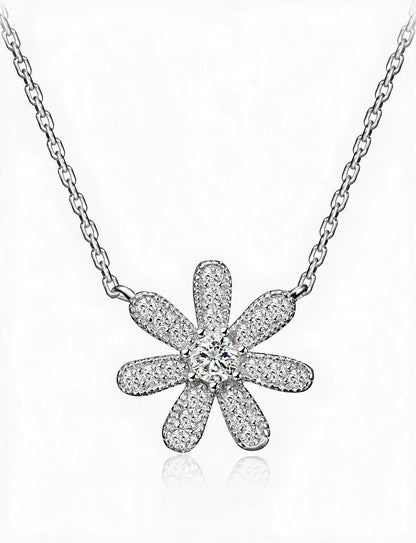 Flower Necklace for Women, Seven Petal Floral Centerpiece with Faceted Details, Dainty Botanical Jewelry for Daily Style