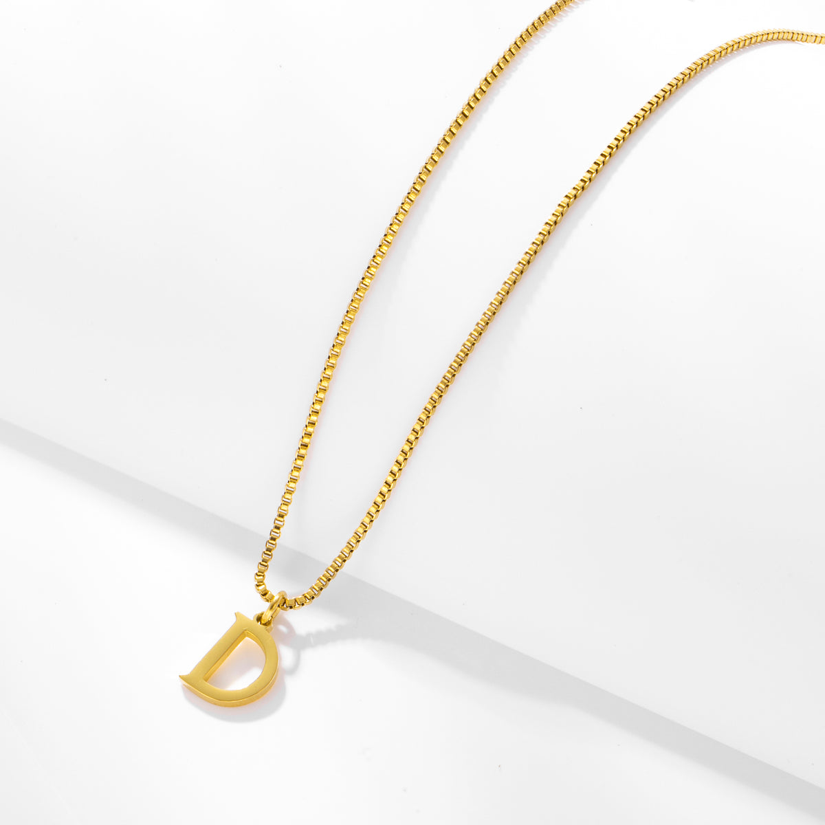 Stainless Steel Initial Necklace for Women, Gold Tone Letter Pendant Necklace, A to Z Alphabet Jewelry for Daily Wear
