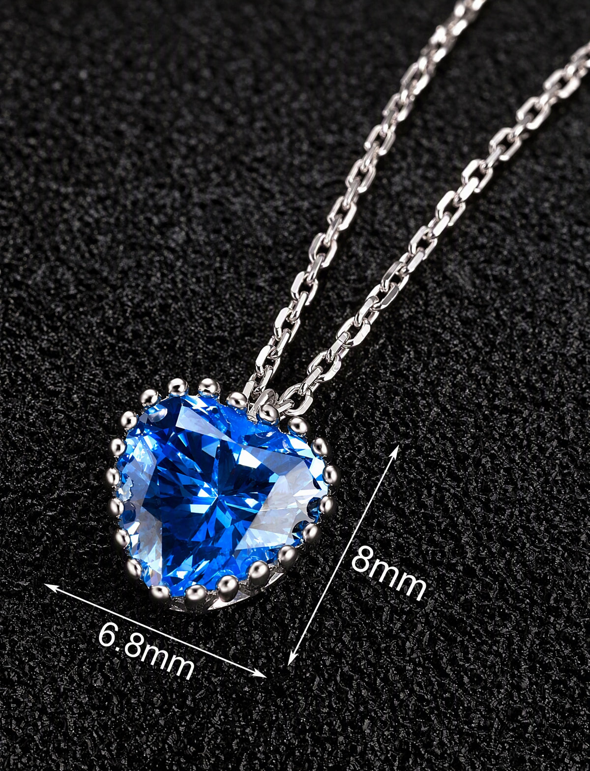Heart Pendant Necklace for Women, Faceted Heart Design with Beaded Edge, Dainty Jewelry for Daily Styling and Occasions