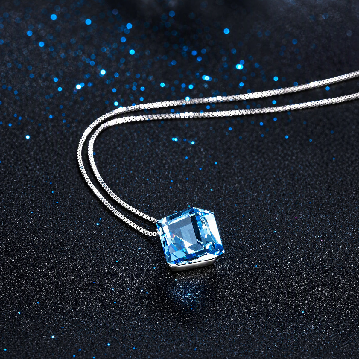 Geometric Pendant Necklace for Women, Faceted Prism Drop with Angular Cut Details, Minimalist Jewelry for Daily Styling