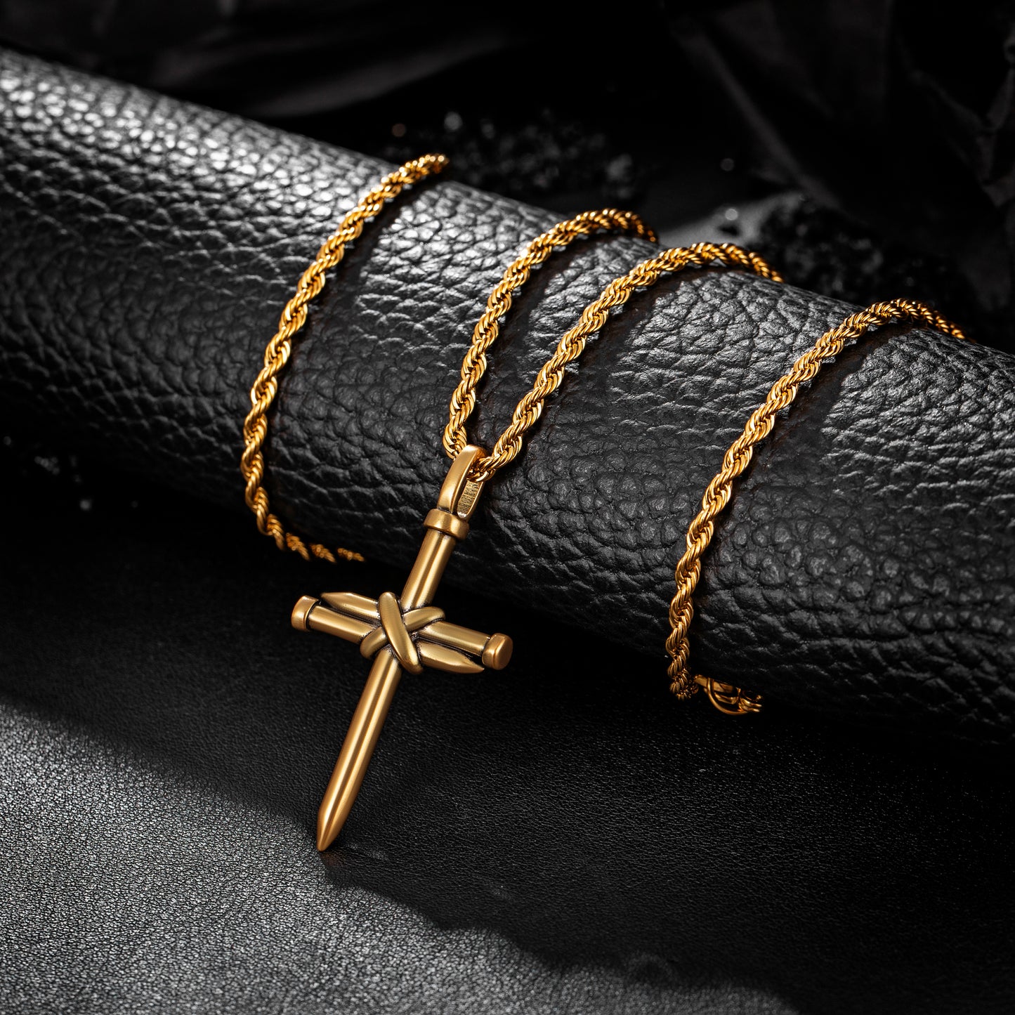 Antique Gold Nail Cross Necklace Twisted Rope Chain N01632