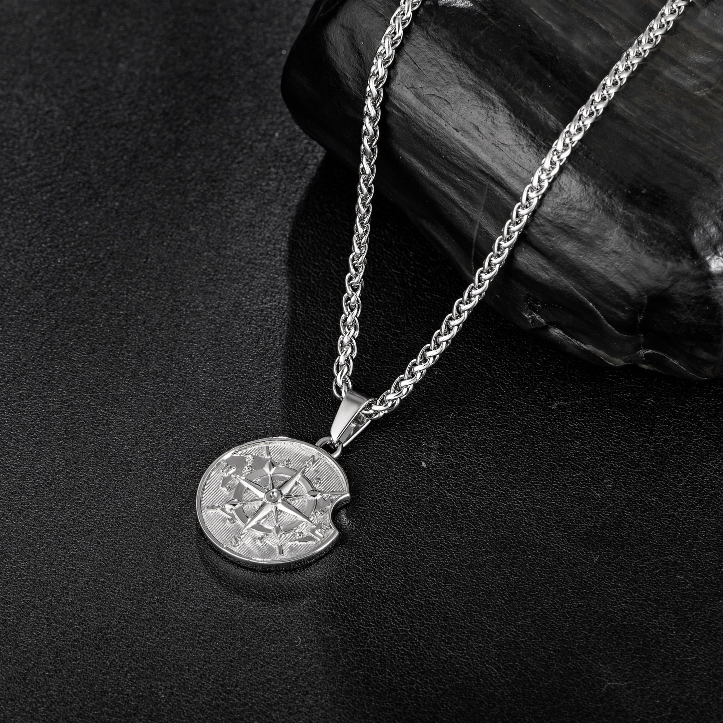 Silver Compass Apple Pendant Necklace Wheat Chain N00387