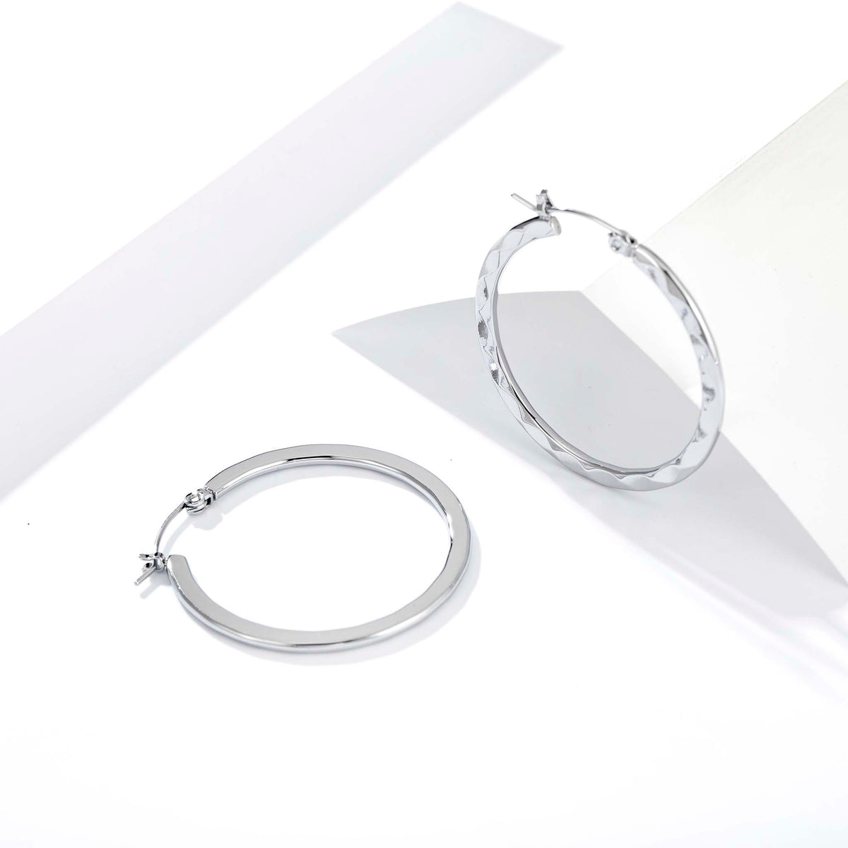 Geometric Textured Hoop Earrings for Women, Stainless Steel Round Earrings, Minimalist Modern Jewelry for Everyday Style