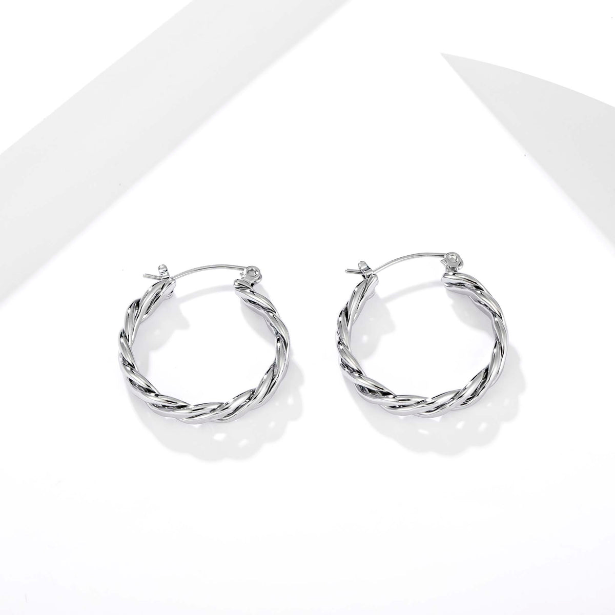 Stainless Steel Hoop Earrings for Women, Twisted Geometric Small Hoop Earrings with Rope Texture Design, Minimalist Round Jewelry for Everyday Wear