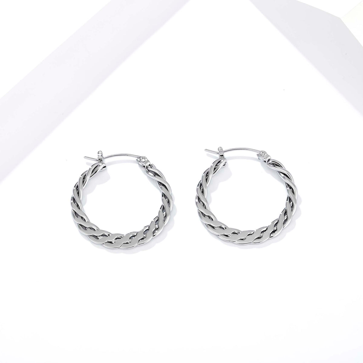 Stainless Steel Hoop Earrings for Women, Twisted Geometric Round Hoop Earrings with Minimalist Metal Design, Modern Fashion Jewelry for Everyday Wear