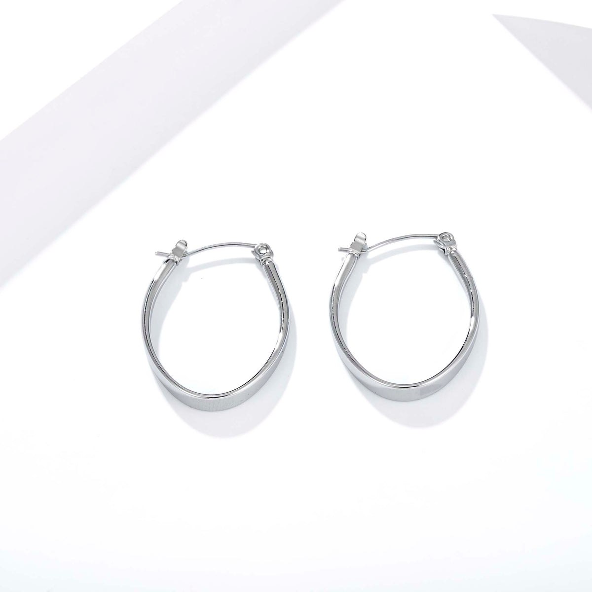 Oval Hoop Earrings for Women, Geometric Flat Hoop Earrings, Polished Modern Jewelry Pair for Daily and Office Wear