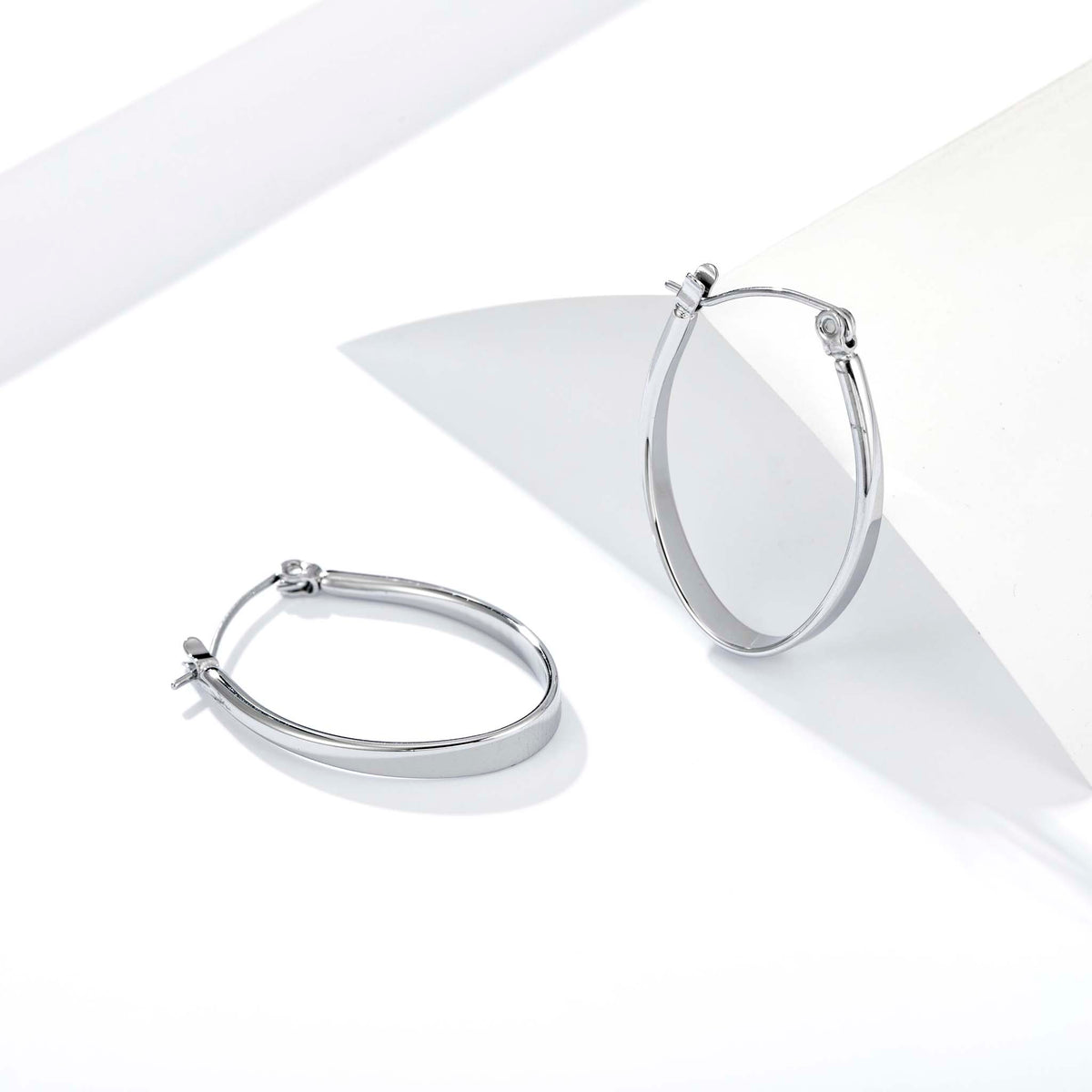 Oval Hoop Earrings for Women, Geometric Flat Hoop Earrings, Polished Modern Jewelry Pair for Daily and Office Wear