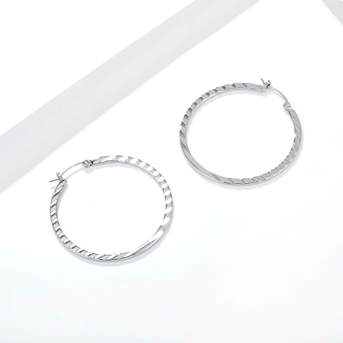 Textured Hoop Earrings for Women, Geometric Round Statement Earrings, Modern Everyday Office Party Jewelry