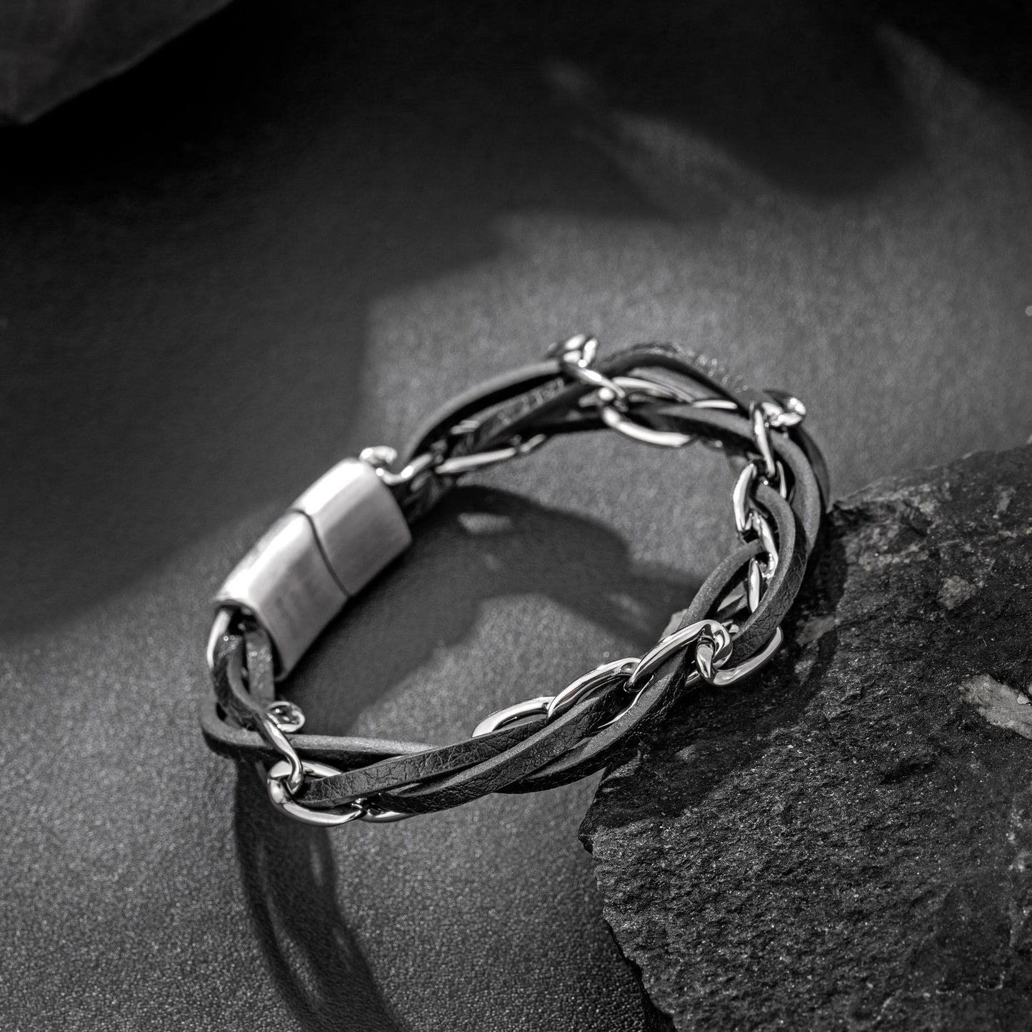 Leather and Steel Bracelet B00628