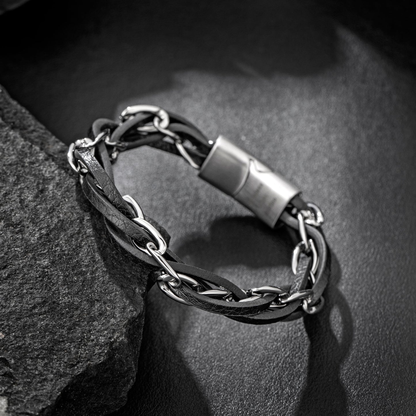 Leather and Steel Bracelet B00628