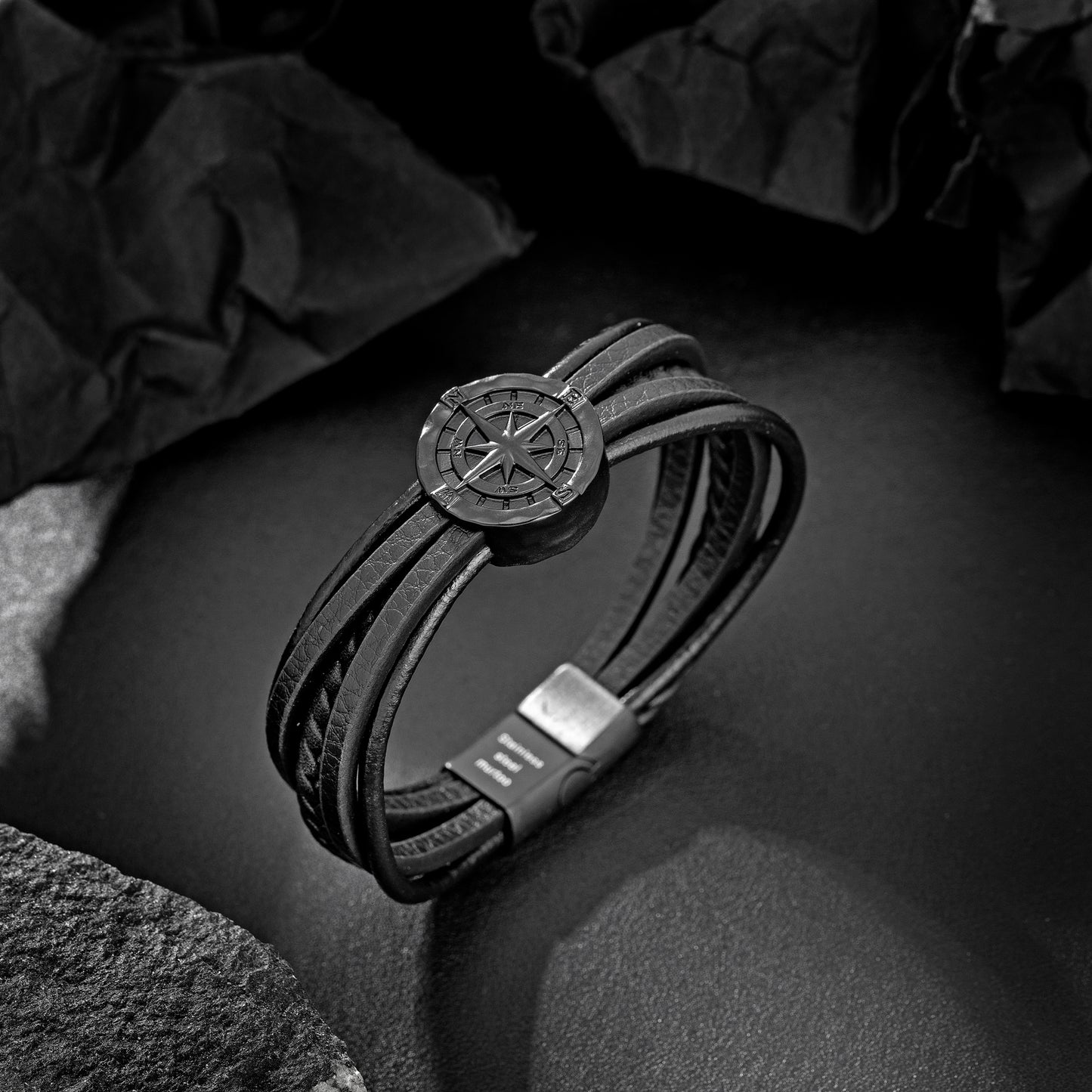 Compass leather bracelet for men B00712