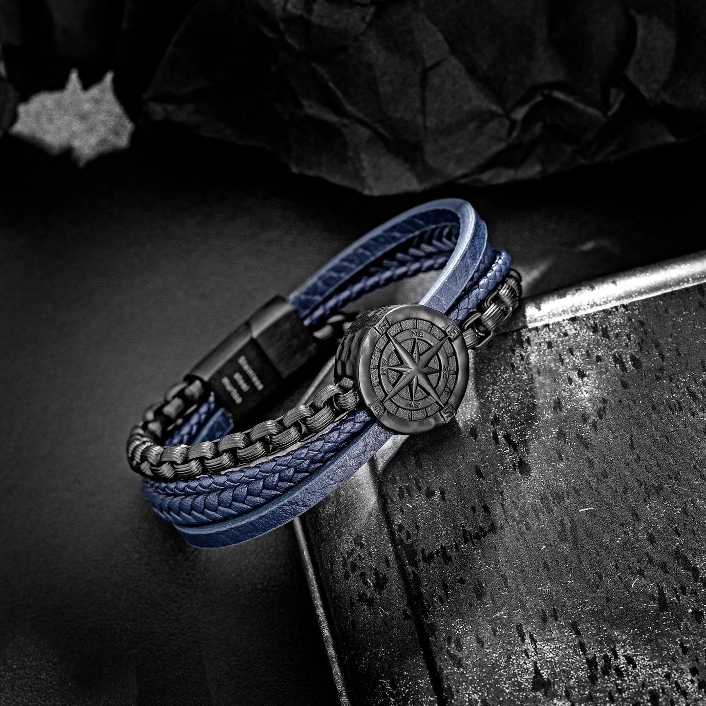Compass leather bracelet for men B00739