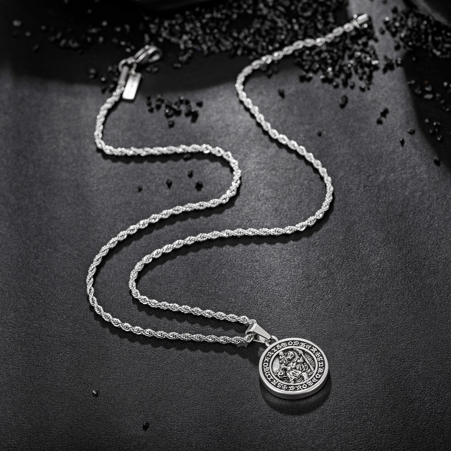 Antique Silver Pendant Necklace Twisted Rope Chain N00978