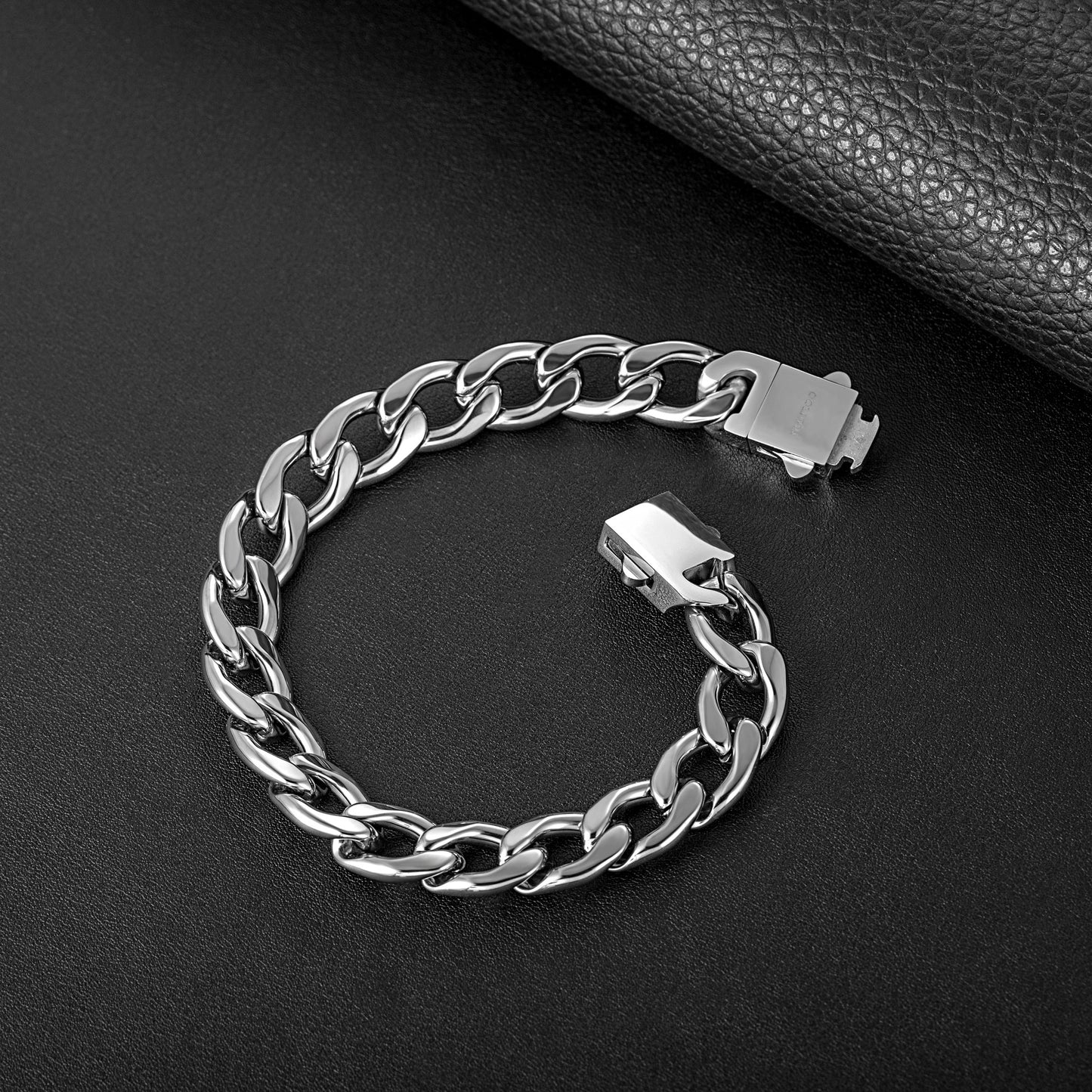 9mm steel bracelet B00401