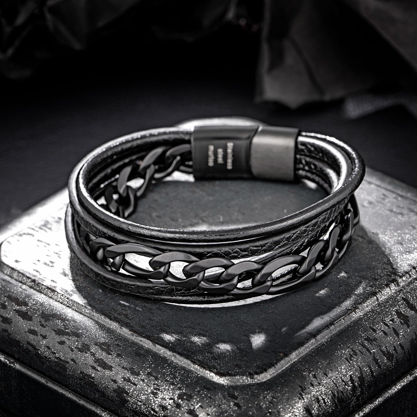 Leather And Steel Bracelet B00455